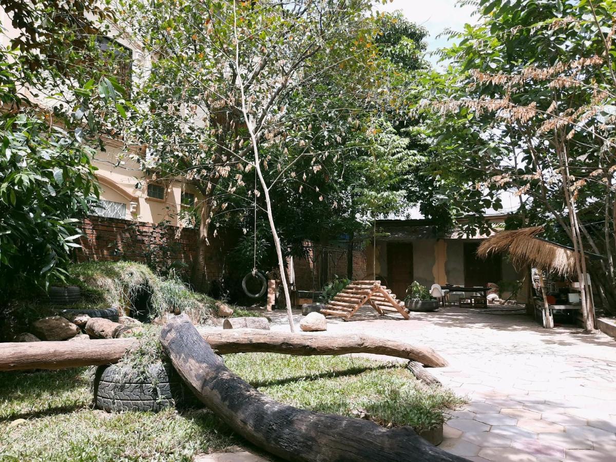 Makers Guesthouse Siem Reap Ngoại thất bức ảnh