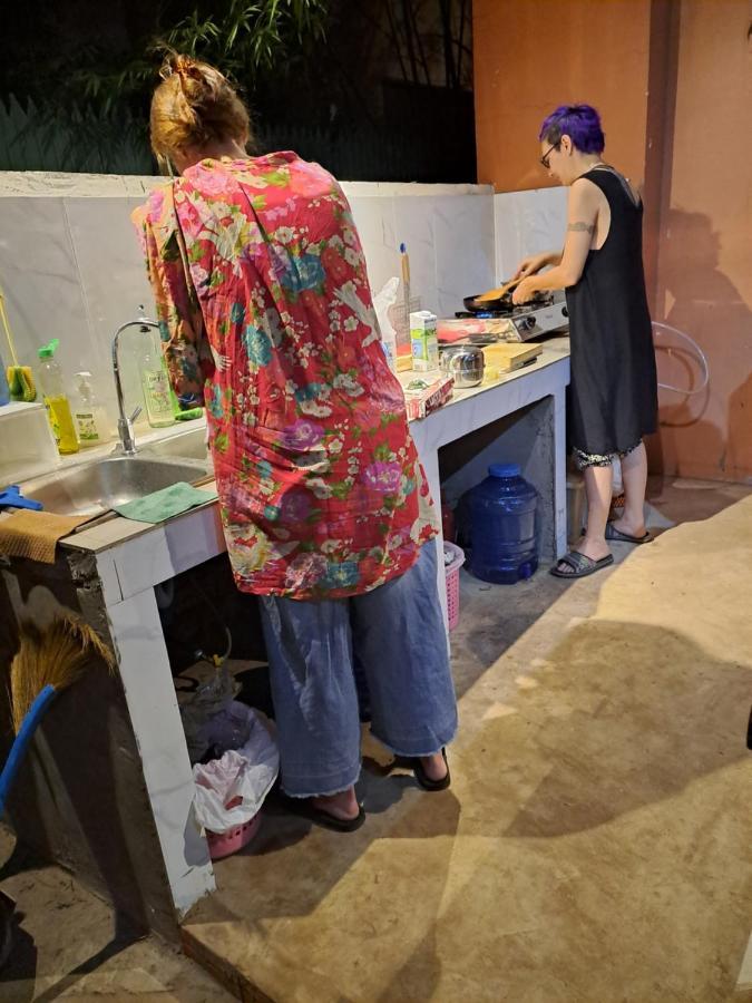 Makers Guesthouse Siem Reap Ngoại thất bức ảnh